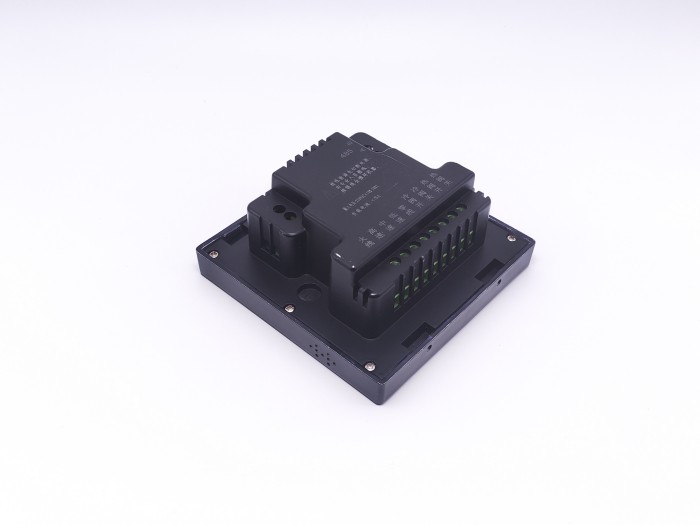 KR1788 背面